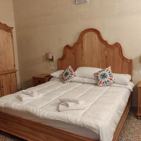 Central 214 Boutique Hotel Hamrun Kültér fotó