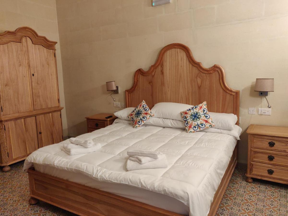Central 214 Boutique Hotel Hamrun Kültér fotó